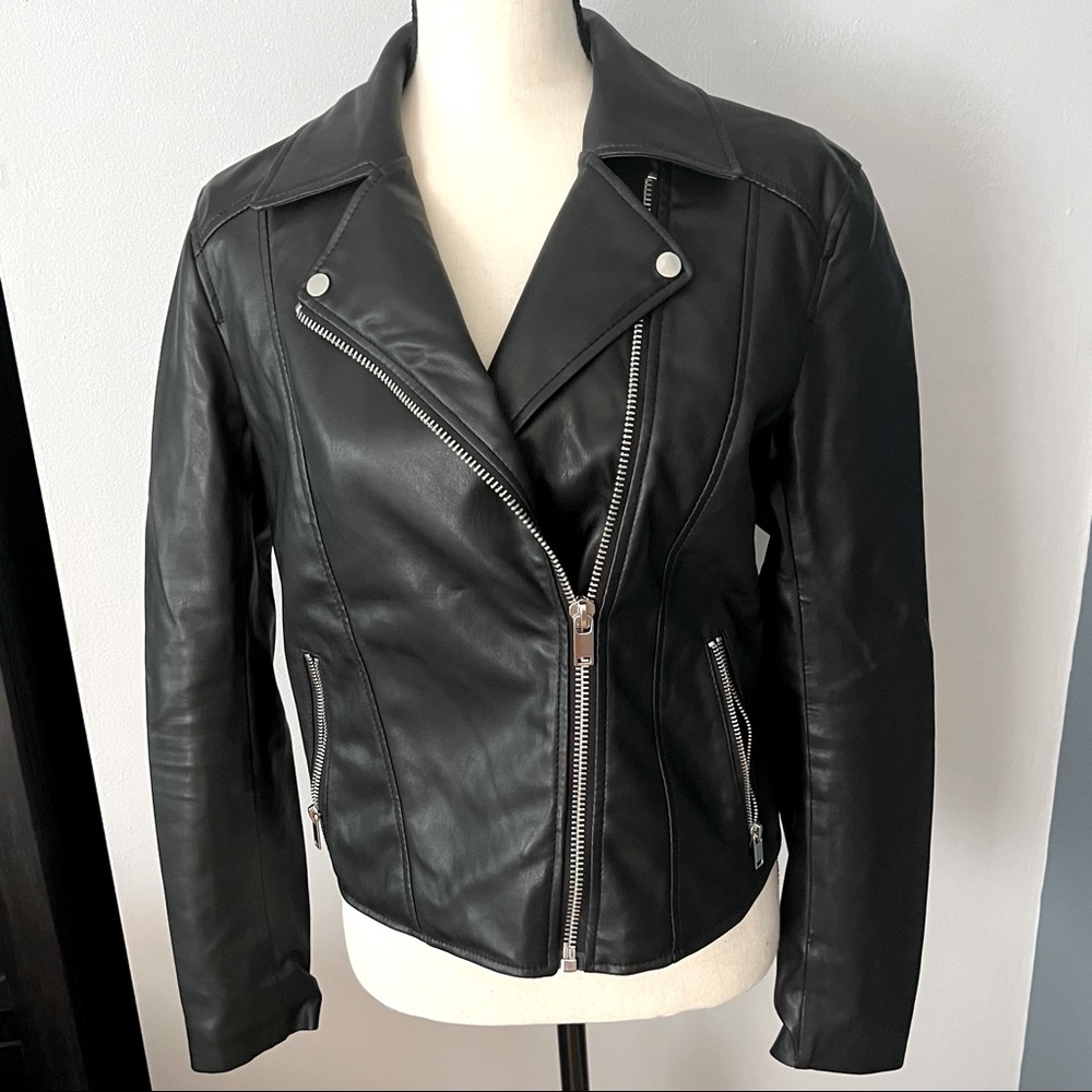 Womens Dividend Black Jacket - size 8